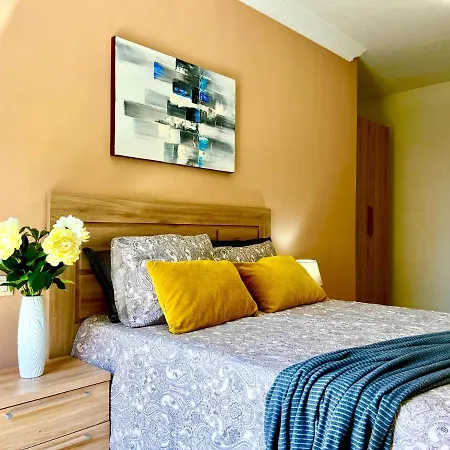 Spacious Near The Beach In شقة